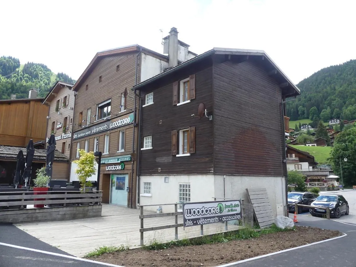 Riviera 2 Appartement 4 Pers Skis Aux Pieds La Clusaz Apartment